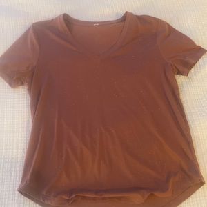 Lululemon v-neck shirt